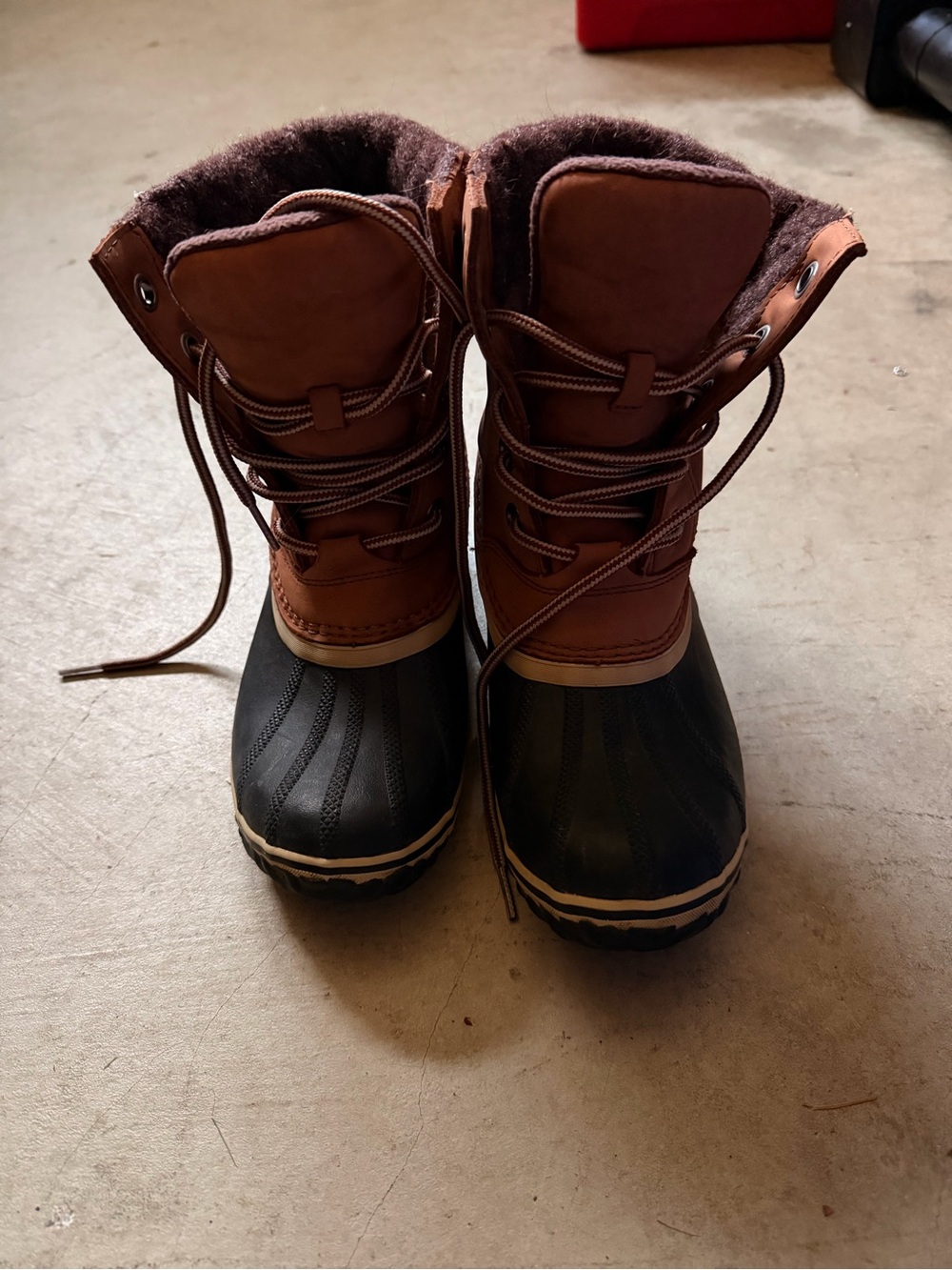 Sorel Women’s Brown and Black Lace-Up Winter Boots